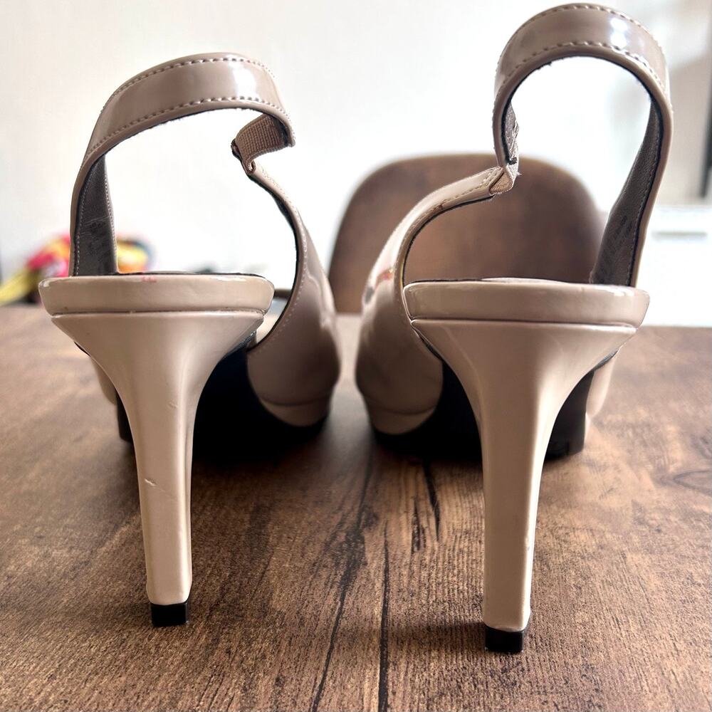 Women’s 9.5 Lifestride Memory foam Career Slingback Pump Peep toe Nude Sandal - Picture 8 of 10